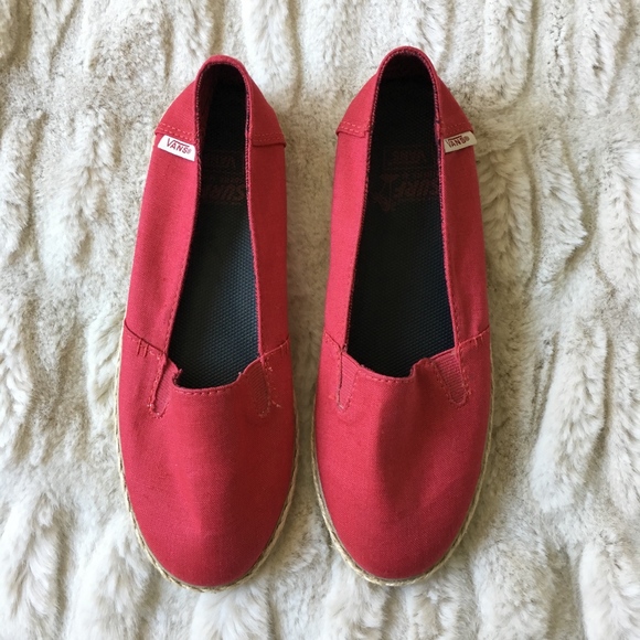 Vans Shoes - NWOT Vans Bixie Surf Shoes Vans Shoes - NWOT Vans Bixie Surf Shoes